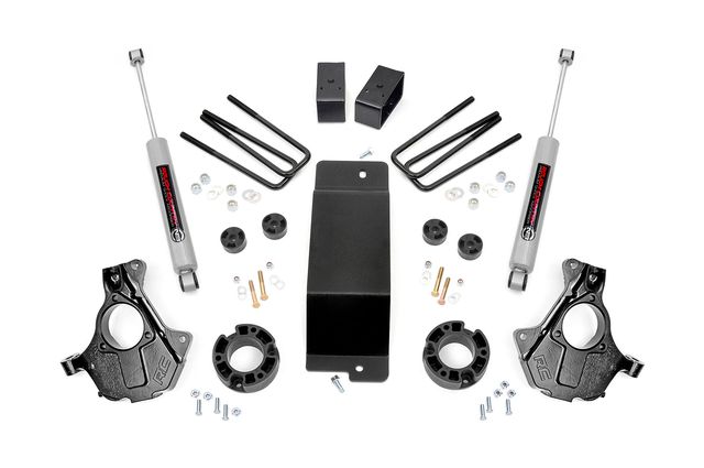 Rough Country 3.5 Inch Lift Kit | Cast Steel LCA | Chevy/GMC 1500 (07-13)