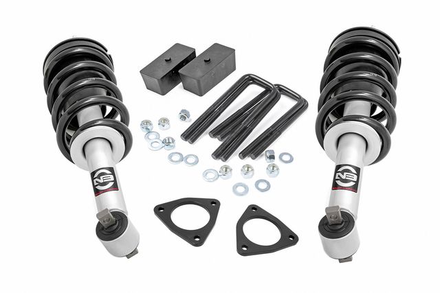 Rough Country 2.5 Inch Lift Kit | Alu/Cast Steel | N3 Strut | Chevy/GMC 1500 (07-18)