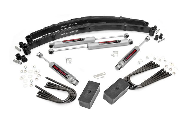 Rough Country 2 Inch Lift Kit | Rear Blocks | Chevy/GMC 3/4-Ton Suburban/C20/K20 Truck/C25/K25 Truck (77-87)