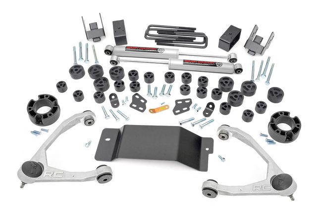 Rough Country 4.75 Inch Lift Kit | Combo | Chevy/GMC 1500 4WD (07-13)