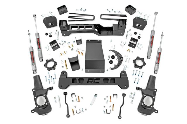 Rough Country 6 Inch Lift Kit | Chevy/GMC Sierra/Silverado 2500 4WD (1999-2004)