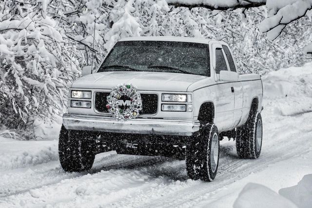 Rough Country 4 Inch Lift Kit | Chevy/GMC 1500 Truck & SUV 4WD (1988-1999)