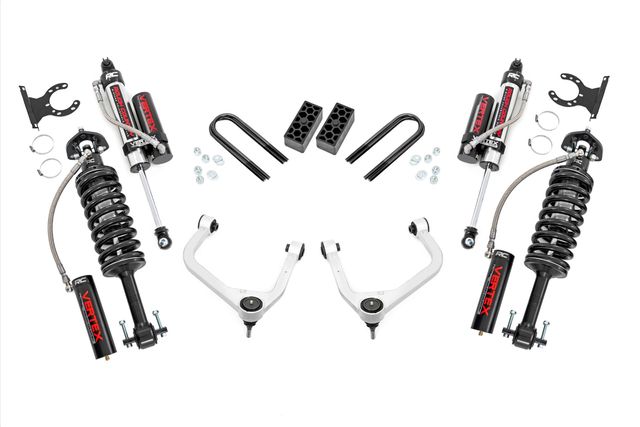 Rough Country 3.5 Inch Lift Kit | Vertex | Rear Mono Leaf | Chevy Silverado 1500 (22-24)