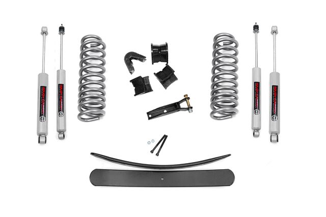 Rough Country 2.5 Inch Lift Kit | Ford F-100 4WD (1970-1976)