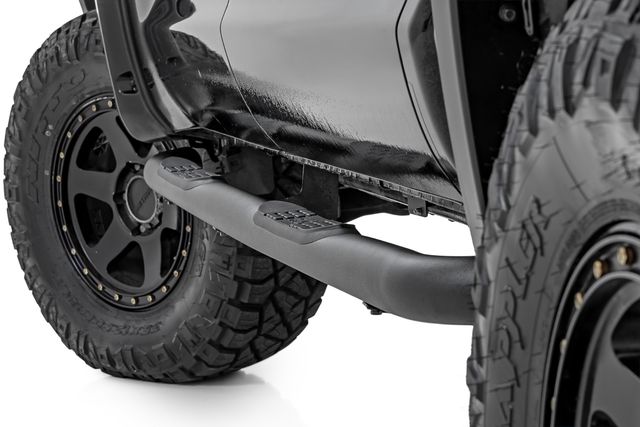 Rough Country Nerf Steps | 3-Inch Tube | CrewMax | Toyota Tundra 4WD/2WD (2007-2021)