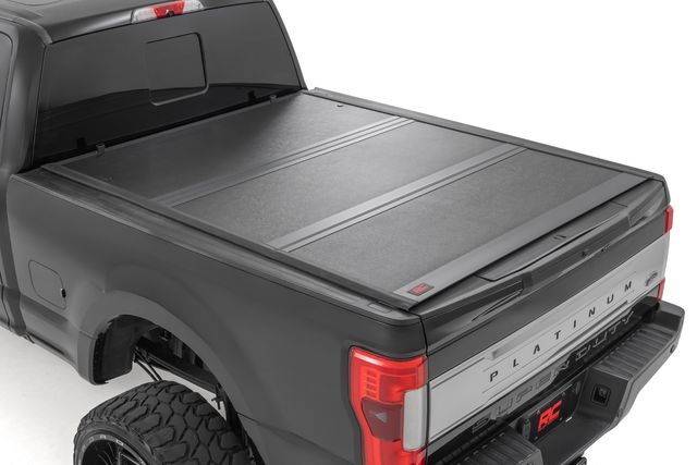 Rough Country Hard Low Profile Bed Cover | 6'10" Bed | Ford F-250/F-350 Super Duty (17-26)