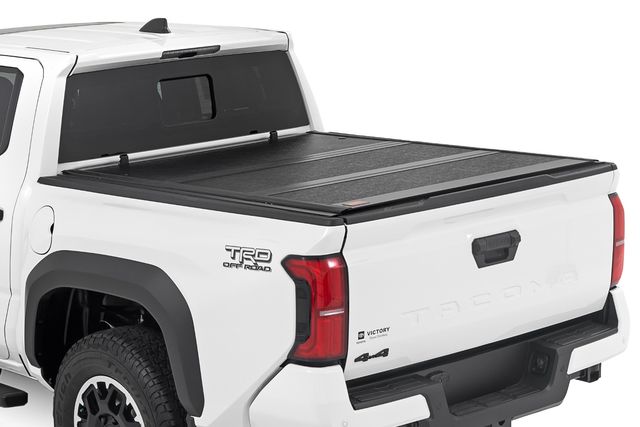 Rough Country Hard Low Profile Bed Cover | 5' Bed | Toyota Tacoma 2WD/4WD (2024-2026)