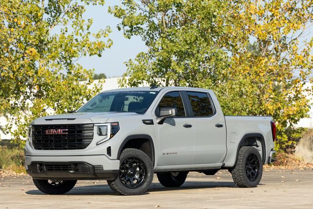 Rough Country N3 Leveling Struts | 2 Inch | Loaded Strut | Chevy/GMC Sierra 1500 (19-26)/Silverado 1500 (19-26)
