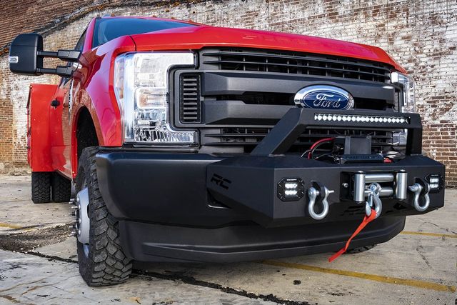 Rough Country EXO Winch Mount Kit | Ford F-250/F-350 Super Duty 2WD/4WD (2017-2020)