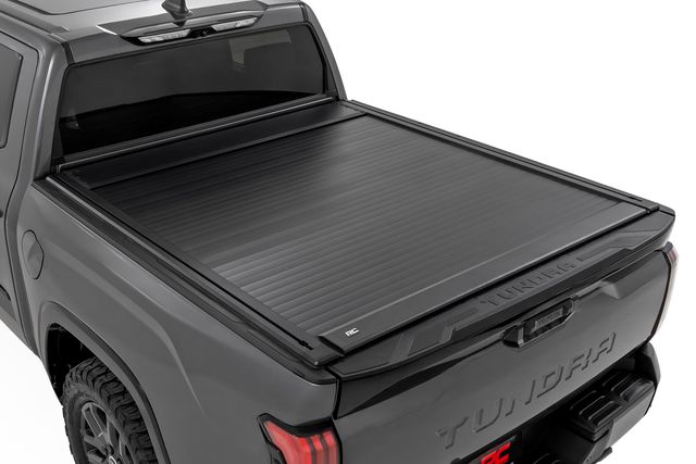 Rough Country Manual Retractable Bed Cover | 5'7" Bed | Toyota Tundra 2WD/4WD (2022-2026)
