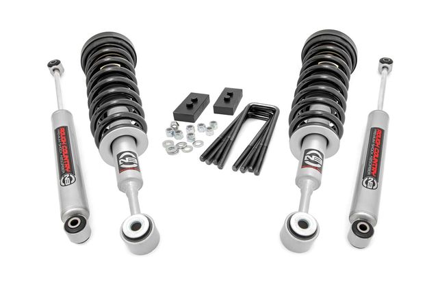 Rough Country 2.5 Inch Lift Kit | N3 Struts/N3 | Ford F-150 4WD (2004-2008)