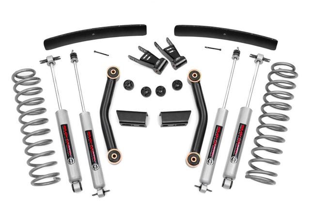 Rough Country 4.5 Inch Lift Kit | Jeep Comanche MJ 4WD (1986-1992)