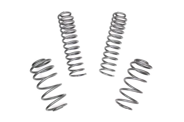 Rough Country 2.5 Inch Lift Kit | 4 Cyl | Jeep Wrangler TJ (97-06)/Wrangler Unlimited (04-06)