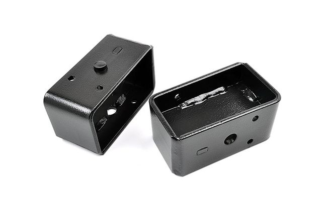Rough Country Lift Block Kit | Pair | 3 Inch | Multiple Makes & Models (Chevy/GMC/Toyota)