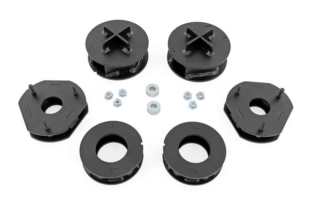 Rough Country 2 Inch Lift Kit | W/O Air Suspension | Jeep Grand Cherokee L 2WD/4WD (2021-2026)
