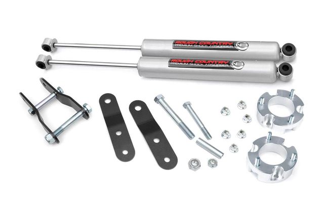 Rough Country 2.5 Inch Lift Kit | Toyota Tacoma 2WD/4WD (1995-2004)