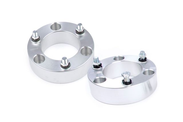 Rough Country 2.5 Inch Leveling Kit | Toyota Tundra 2WD/4WD (2000-2006)