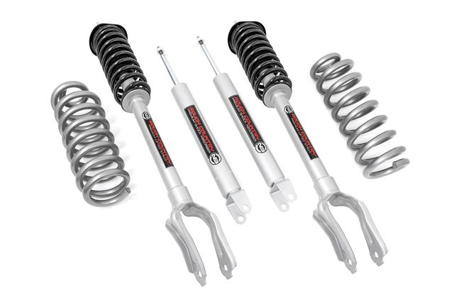 Rough Country 2.5 Inch Lift Kit | N3 Struts | Jeep Grand Cherokee 4WD (2011-2015)