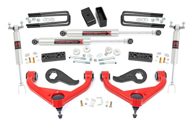 Rough Country 3 Inch Lift Kit | UCAs | M1 | Chevy/GMC Sierra 3500 HD/Silverado 3500 HD (20-26)