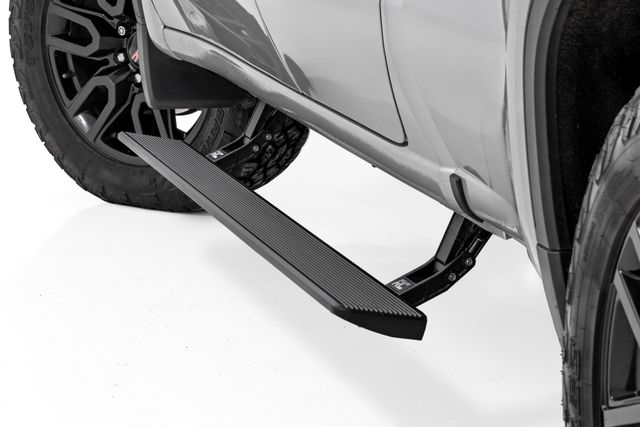 Rough Country Power Running Boards | Double Cab | Chevy/GMC 1500/2500HD/3500HD (19-26)
