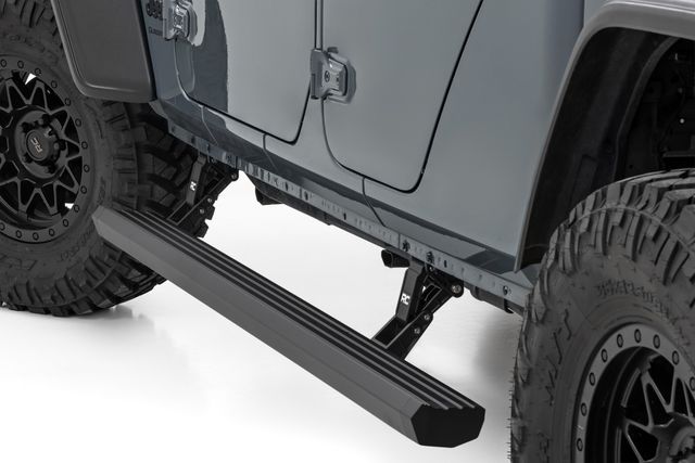 Rough Country Power Running Boards | Jeep Gladiator JT 4WD (2020-2026)