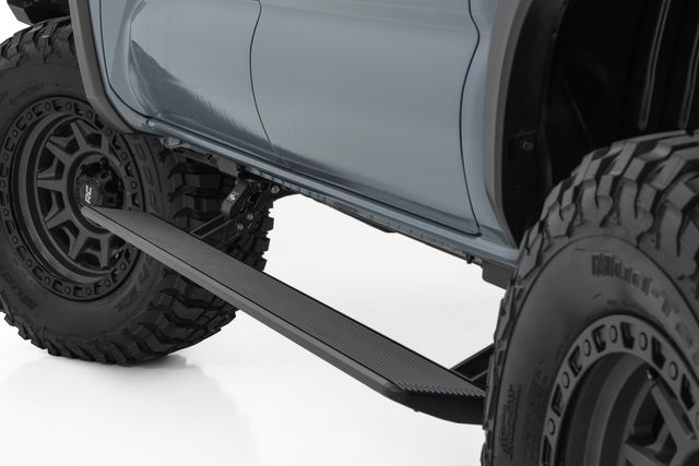 Rough Country Power Running Boards | Double Cab | Toyota Tacoma 2WD/4WD (2005-2023)