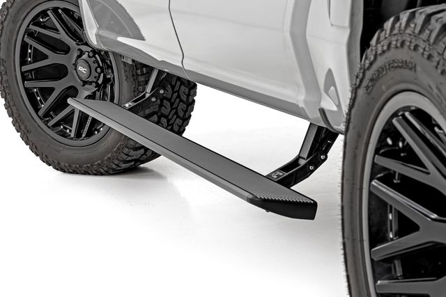 Rough Country Power Running Boards | HT-Series | Crew Cab | Ford F-150/Lightning/F-250/F-350/Raptor (15-26)