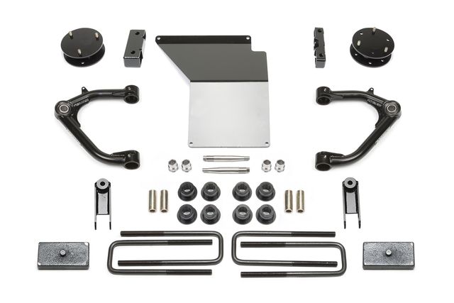 Fabtech 4" Uniball UCA Lift System