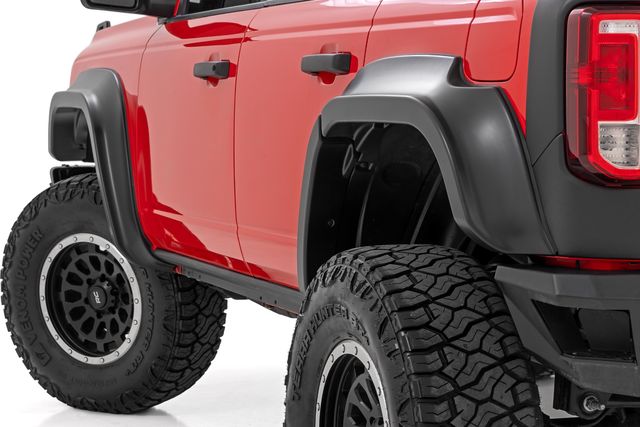 Rough Country Fender Flares | JS Iconic Siver | Ford Bronco 4WD (2021-2026)