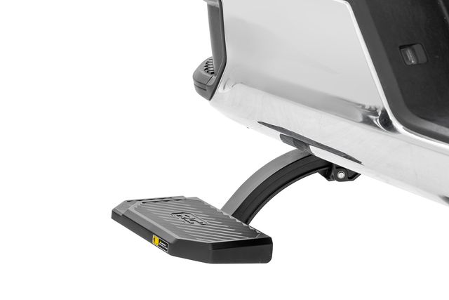 Rough Country Retractable Bed Step | Manual Pull | Chevy/GMC 2500HD/3500HD (20-26)