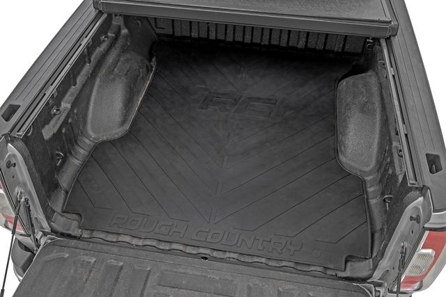 Rough Country Bed Mat | 5' Bed | RC Logo | Chevy/GMC Canyon/Colorado 2WD/4WD (2015-2022)