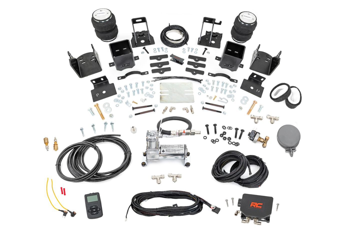 Rough Country Air Spring Kit w/compressor | Wireless Controller | 3-6" Lifts | Ford F-250/F-350 Super Duty (05-16)