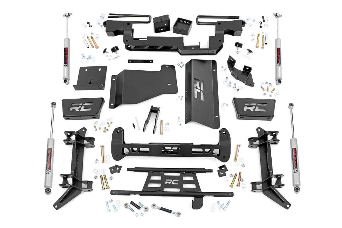 Rough Country 6 Inch Lift Kit | 8-Lug | Chevy/GMC 3/4-Ton Suburban/C2500/K2500 Truck/C3500/K3500 Truck (88-00)
