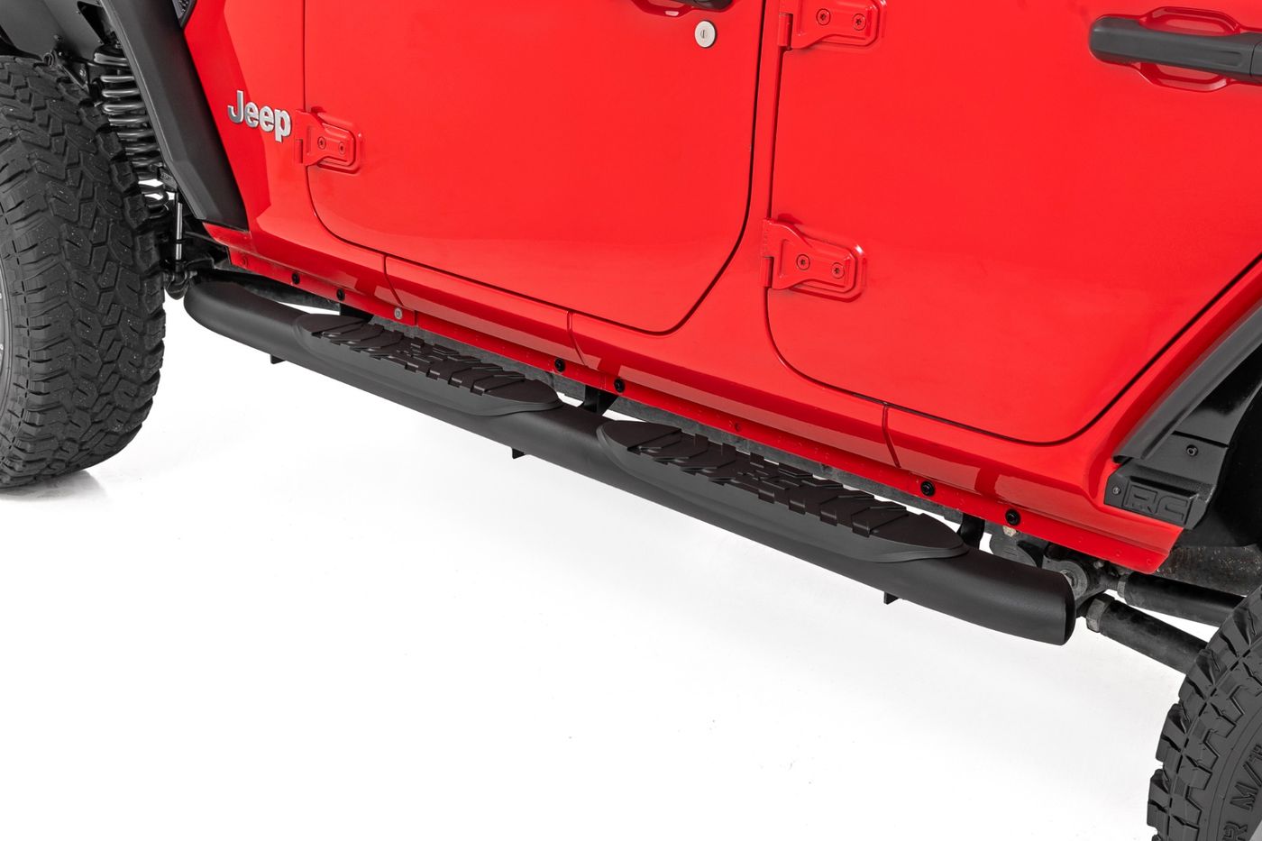 Rough Country Oval Nerf Steps | 4 Door | Black | Jeep Wrangler Unlimited 4WD (2018-2026)