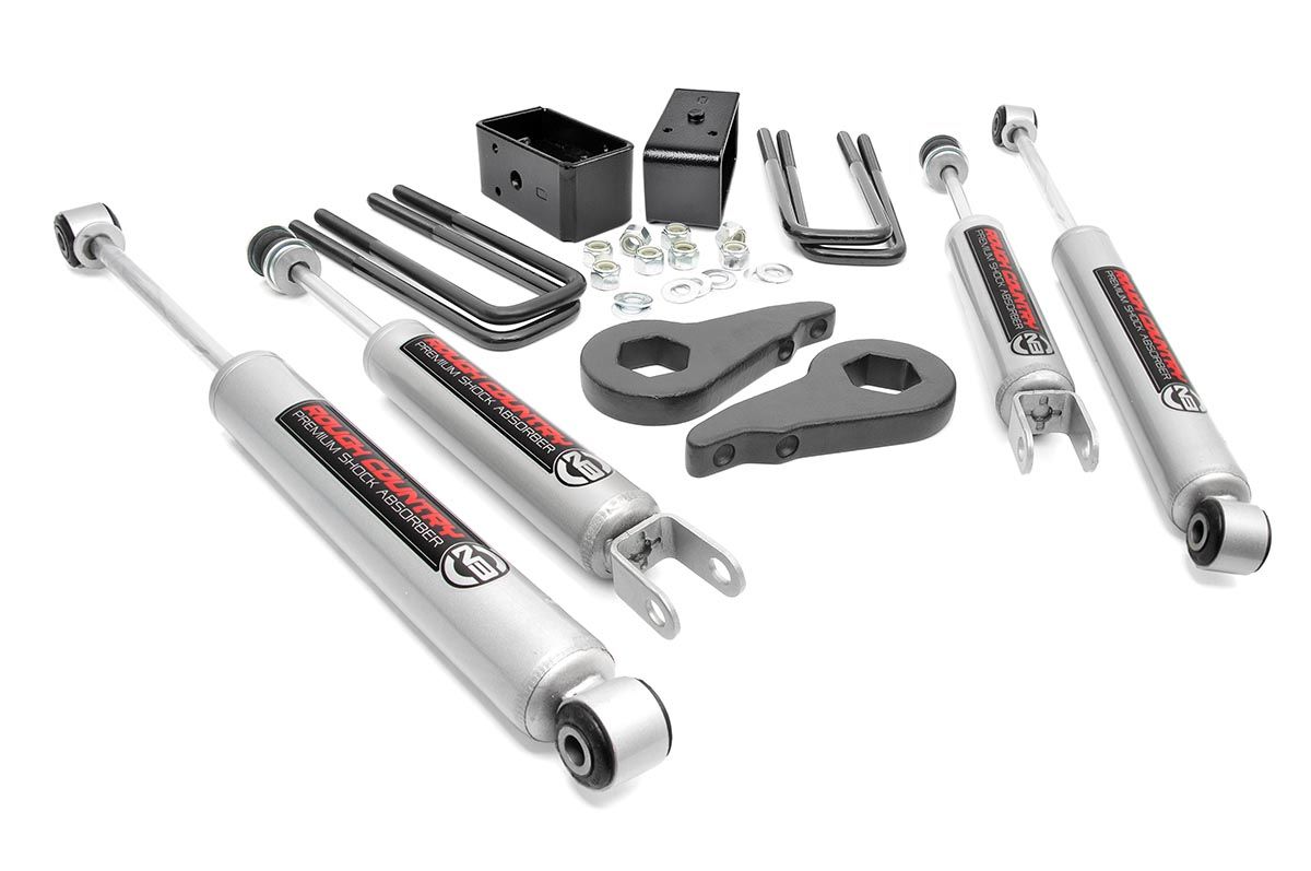 Rough Country 1.5-2 Inch Lift Kit | N3 Shocks | Chevy/GMC 1500 (99-06 & Classic)