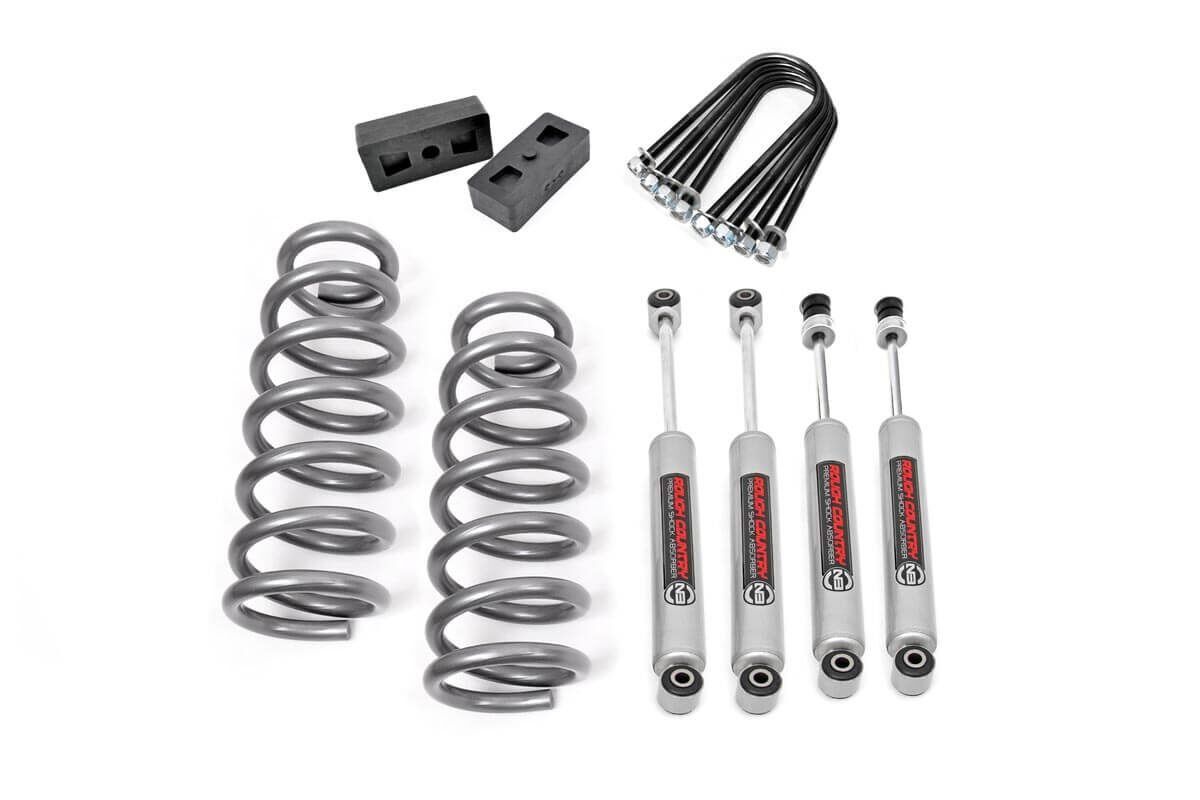 Rough Country 3 Inch Lift Kit | Ram 1500 2WD (2002-2005)