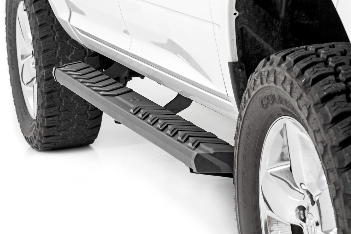 Rough Country BA2 Running Board | Side Step Bars | Ram 1500/2500/3500 2WD/4WD