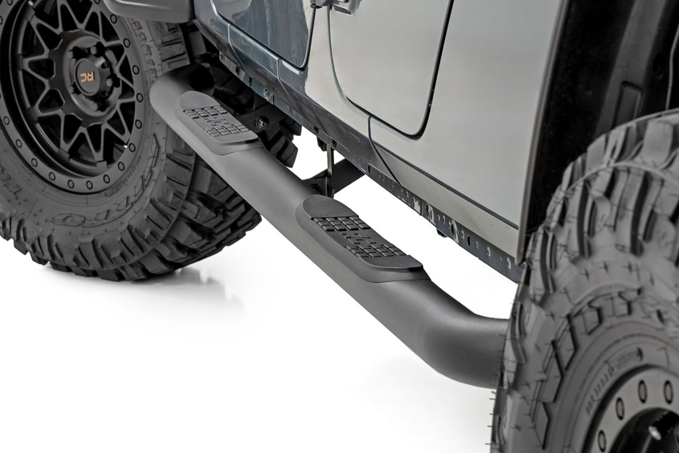 Rough Country Nerf Steps | 3-Inch Tube | Jeep Gladiator JT 4WD (2020-2026)