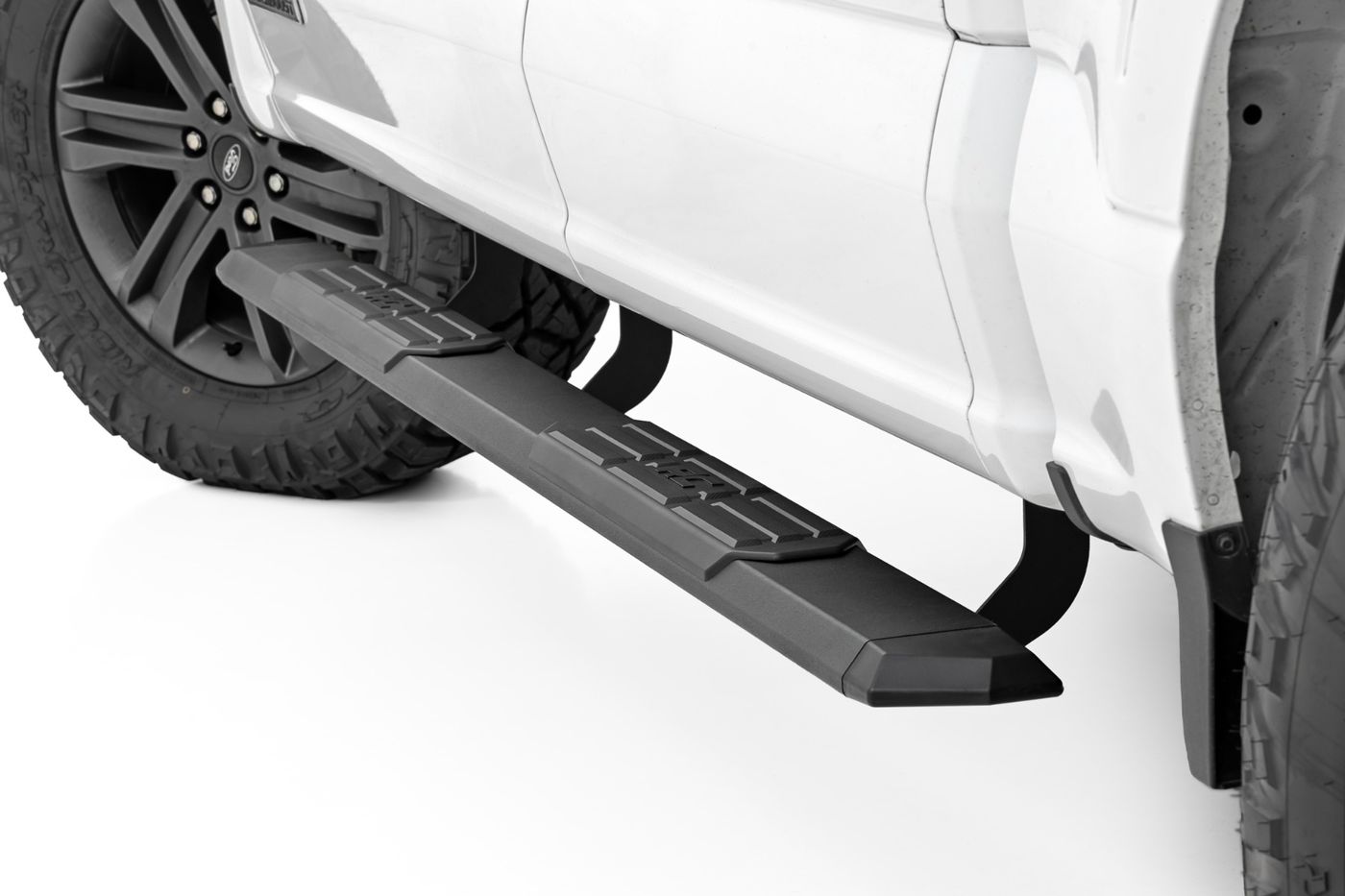 Rough Country TR2 Running Boards | Ford F-150/Lightning/F-250/F-350/Raptor (2015-2026)