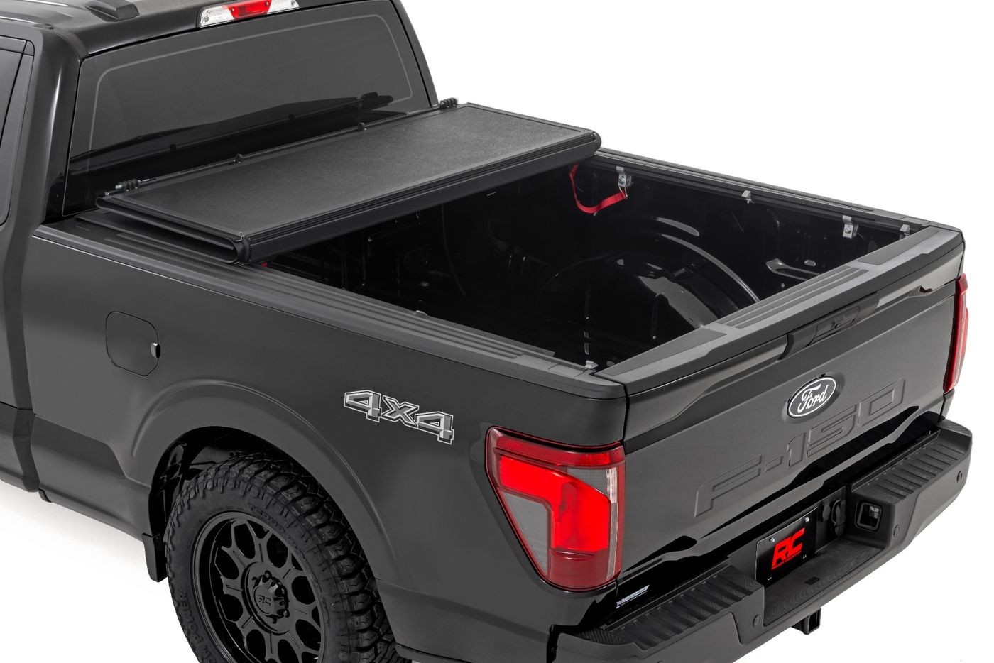 Rough Country Hard Low Profile Bed Cover | 6'7" Bed | Ford F-150 2WD/4WD (2021-2026)