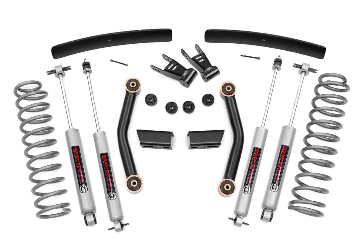 Rough Country 4.5 Inch Lift Kit | Jeep Comanche MJ 4WD (1986-1992)