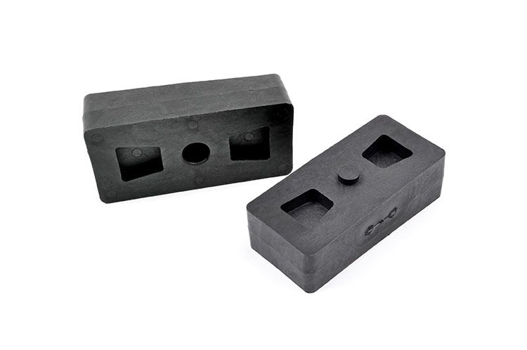 Rough Country Lift Block Kit | Pair | 1.5 Inch | Multiple Makes & Models (Chevy/GMC/Toyota)