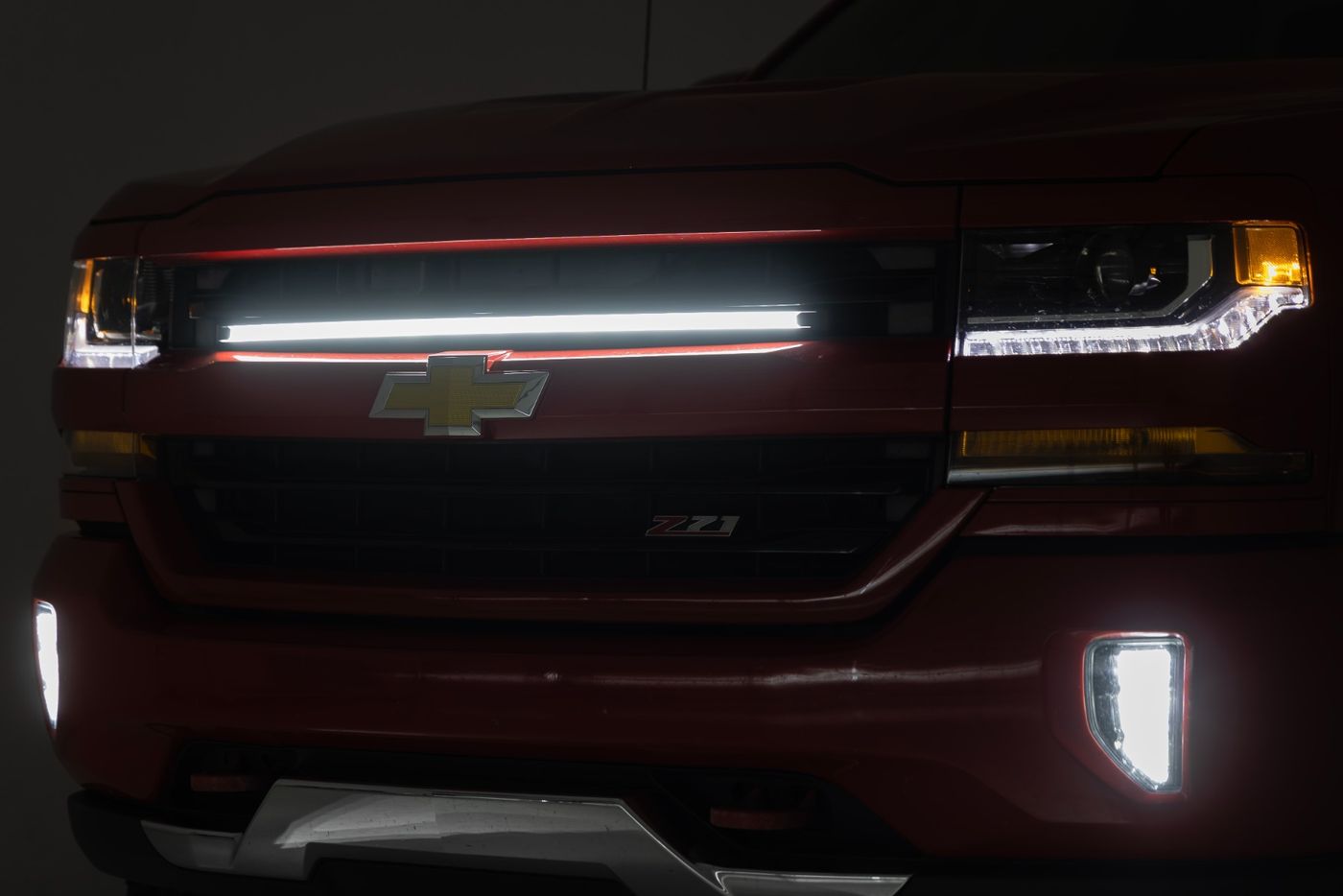 Rough Country LED Light Kit | Grille Mount | 30 Inch DRL | Chevy Silverado 1500 (16-18)