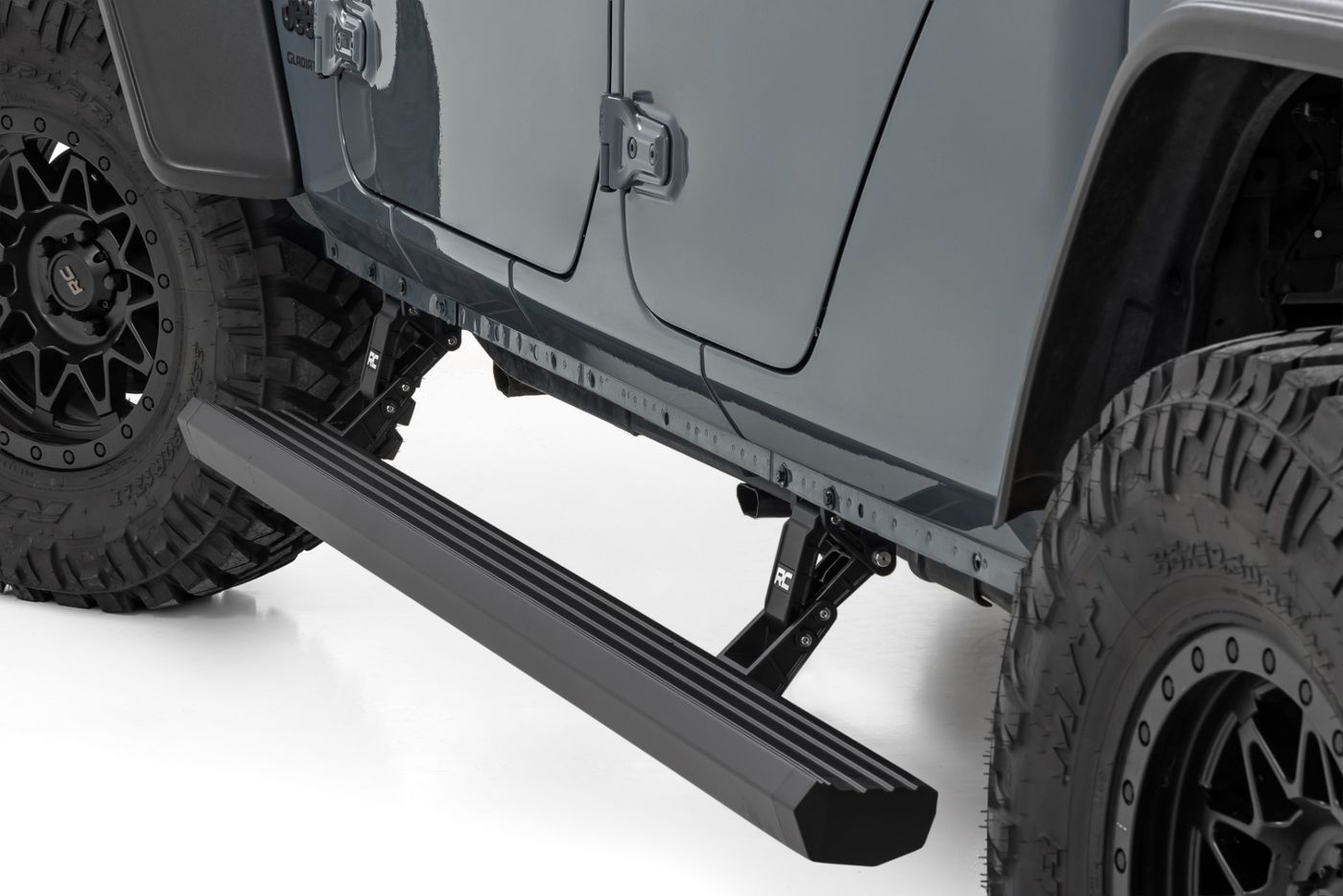 Rough Country Power Running Boards | Jeep Gladiator JT 4WD (2020-2026)