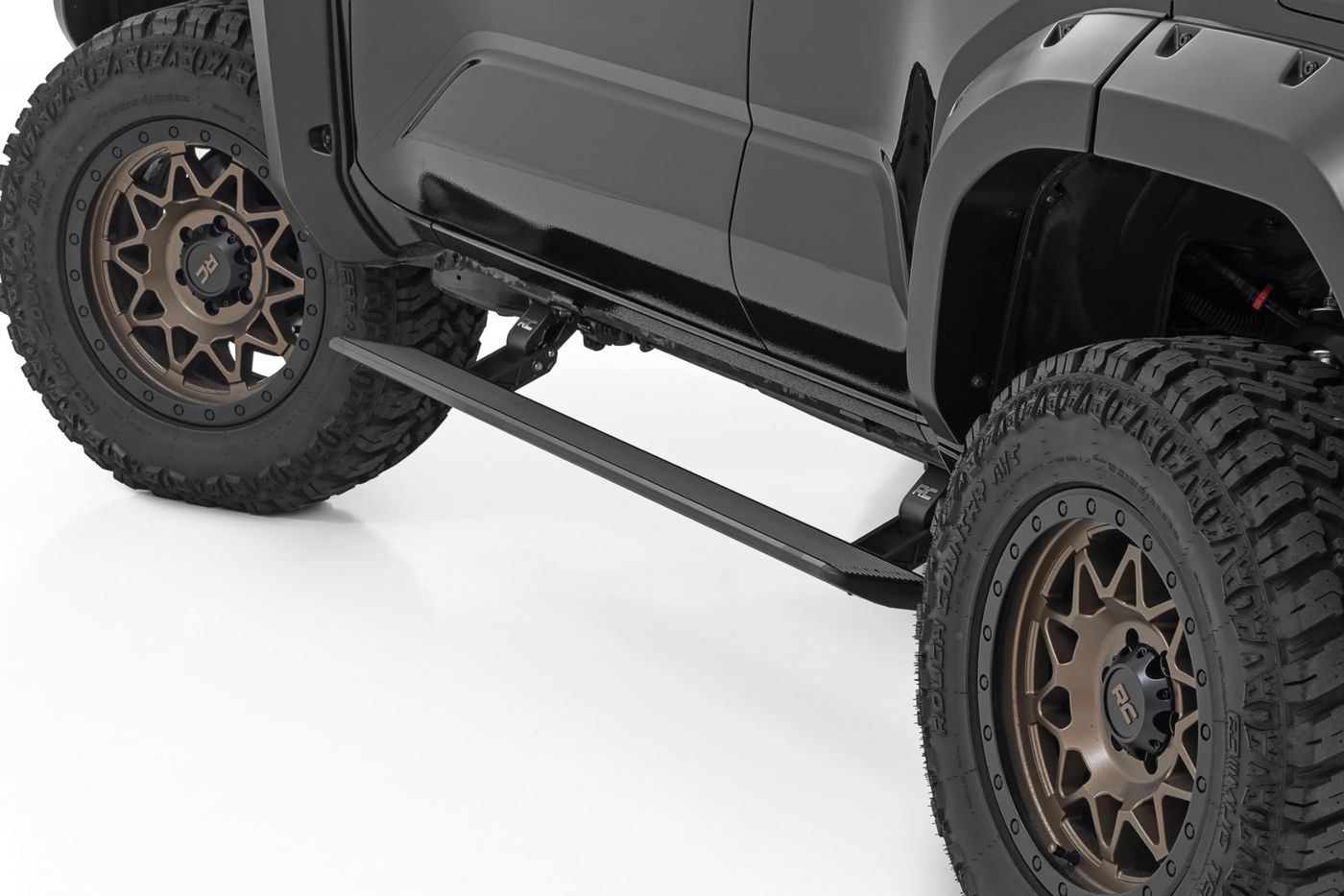 Rough Country Power Running Boards | HT-Series | Toyota 4Runner 2WD/4WD (2025-2026)