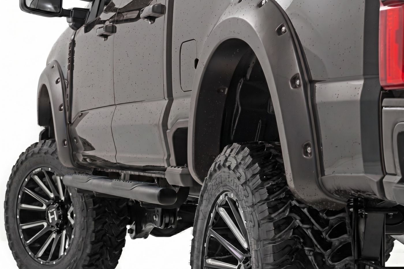 Rough Country Pocket Fender Flares | M7 Carbonized Gray | Ford F-250/F-350 Super Duty (23-26)