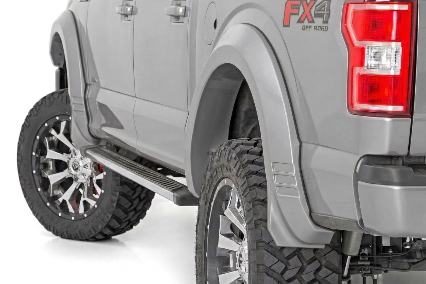 Rough Country SF1 Fender Flares | UX Ingot Silver Metallic | Ford F-150 2WD/4WD (15-17)