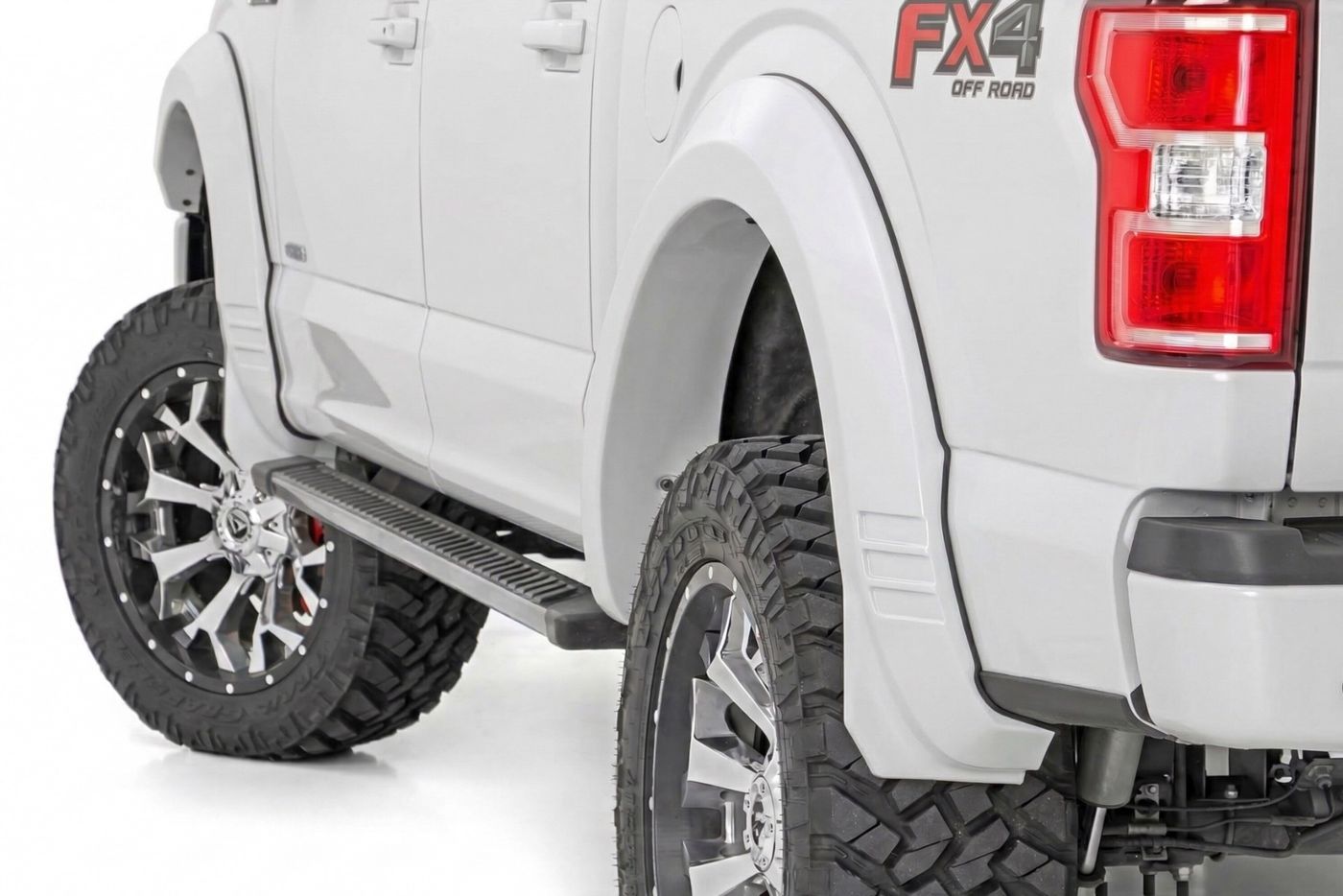 Rough Country SF1 Fender Flares | YZ Oxford White | Ford F-150 2WD/4WD (2018-2020)
