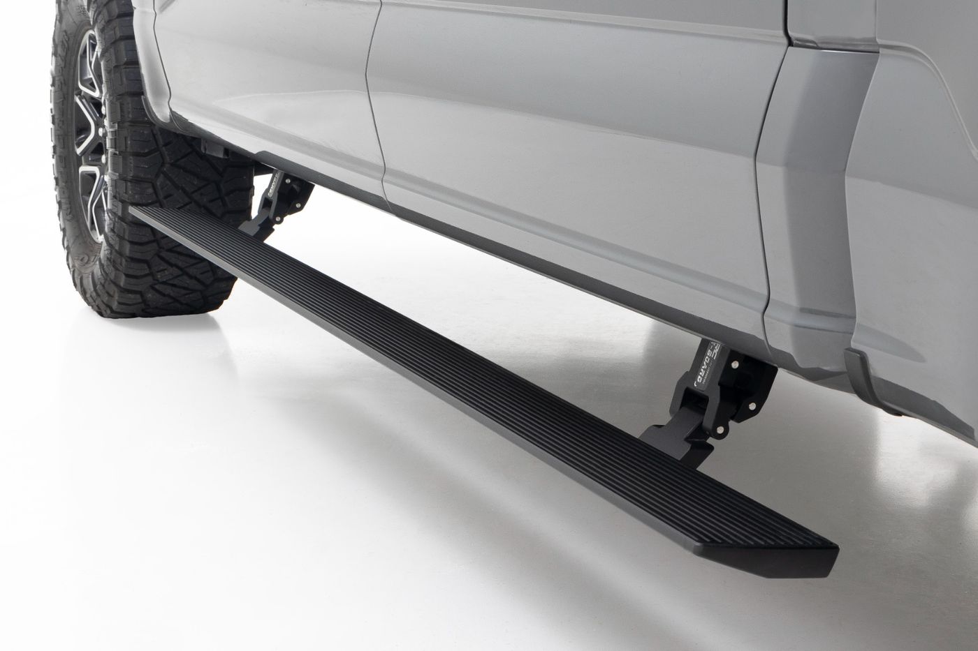 Rough Country Power Running Boards | Dual Electric Motor | Ford F-150/Lightning/F-250/F-350/Raptor (15-26)