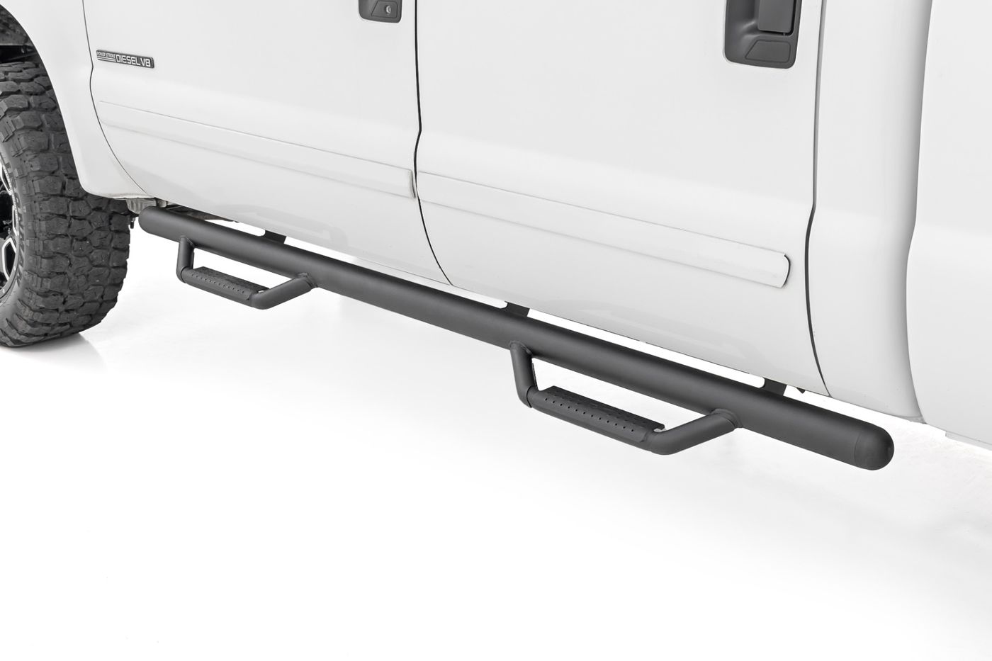 Rough Country Nerf Steps | Cab Length | Crew Cab | Ford F-250/F-350 Super Duty (99-16)